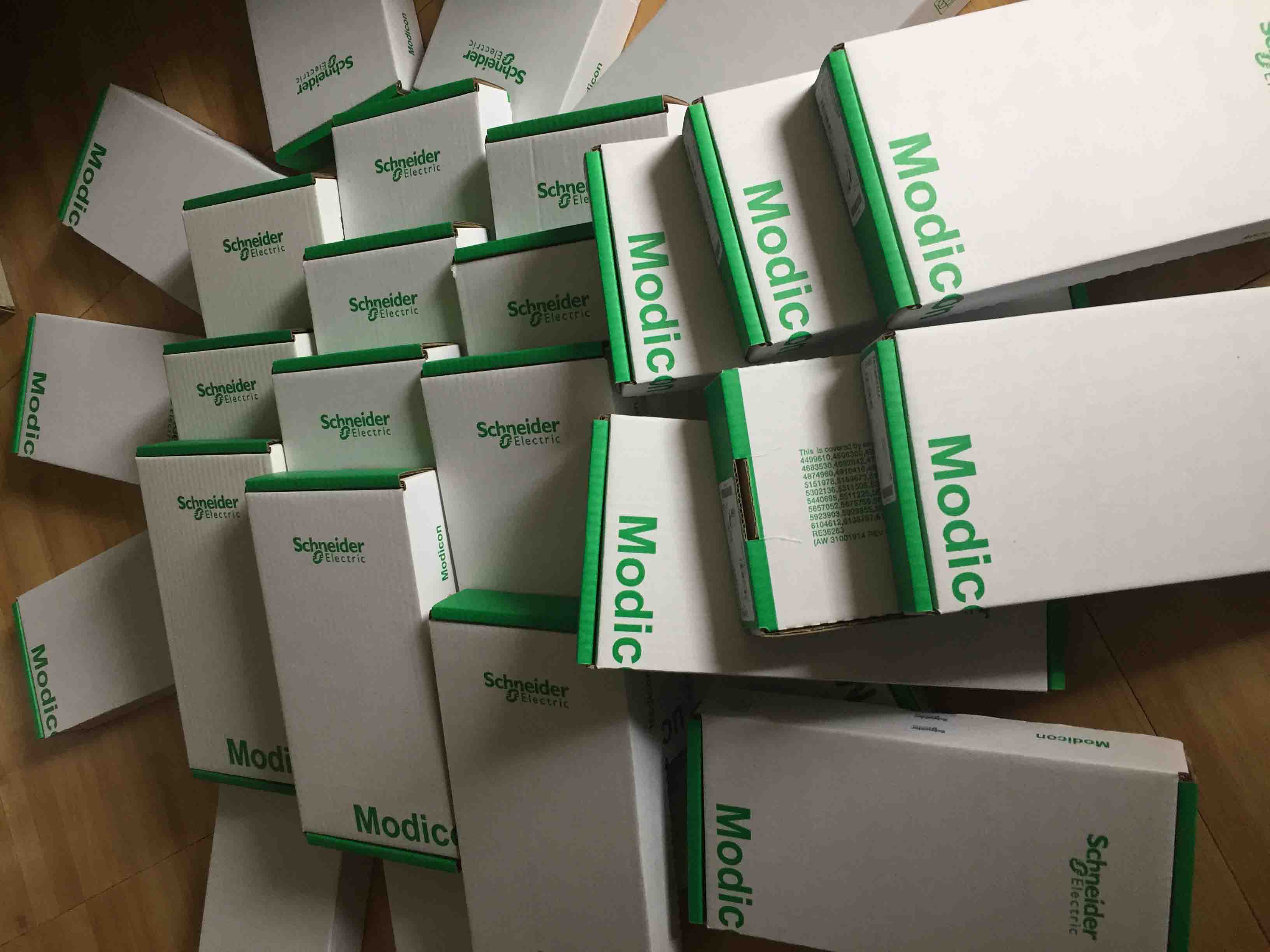 ATV312HU11N4 Schneider Variable speed drive 1.1kW Brandy Original Factory Sealed New