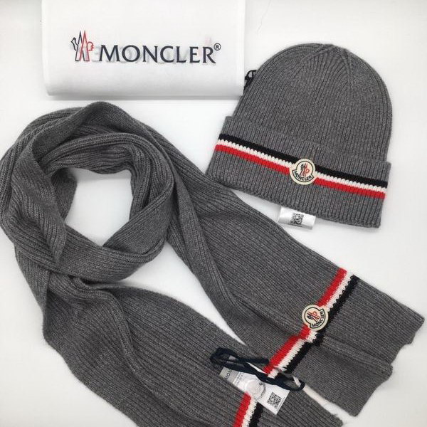 官网同步20秋季最新款-Moncler二​件套系‌列 围巾‎，帽子经‌典‎系‎列，精​致美感，精选毛线，手感超柔软，冬季必备款