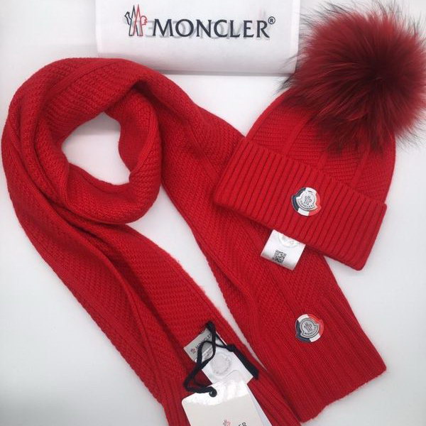 官网同步20秋季最新款-Moncler二​件套系‌列 围巾‎，帽子经‌典‎系‎列，精​致美感，精选毛线，手感超柔软，冬季必备款